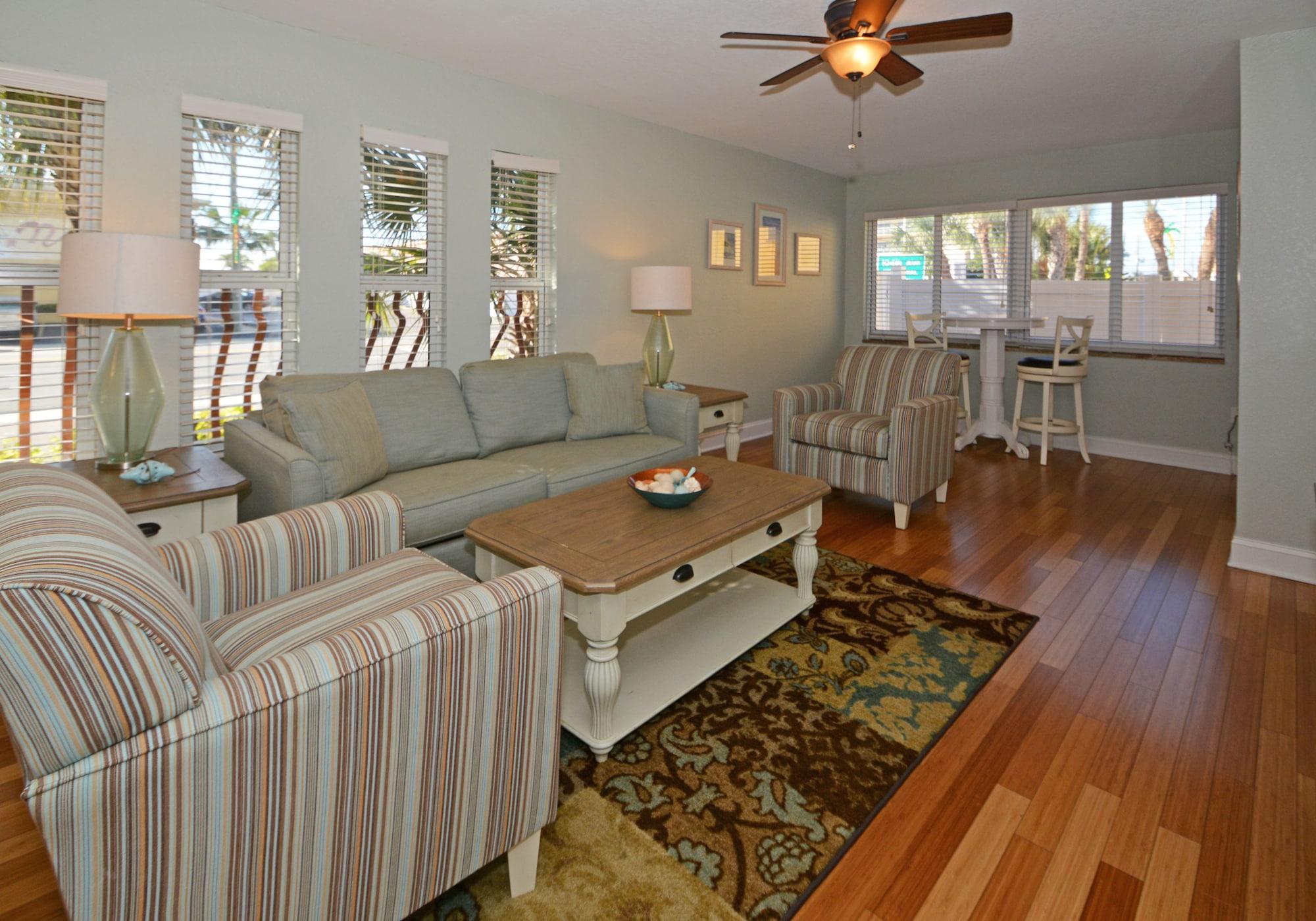 Westwinds Waterfront Resort St. Pete Beach Dış mekan fotoğraf