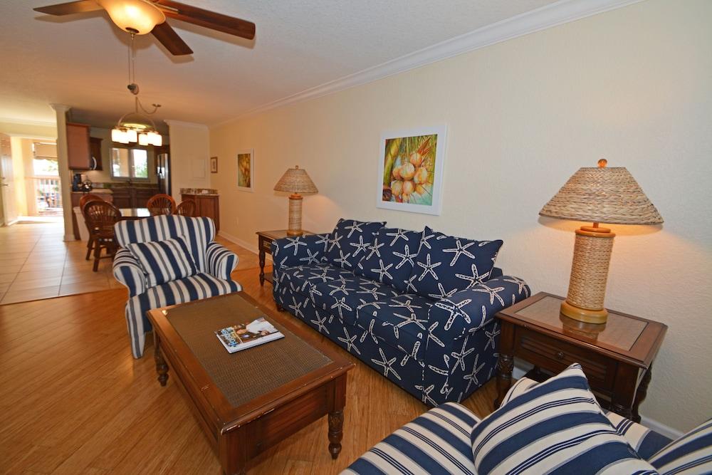 Westwinds Waterfront Resort St. Pete Beach Dış mekan fotoğraf