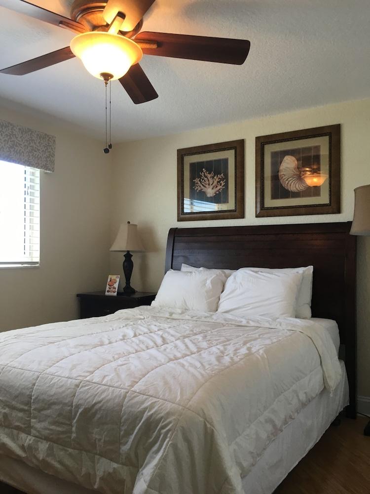 Westwinds Waterfront Resort St. Pete Beach Dış mekan fotoğraf