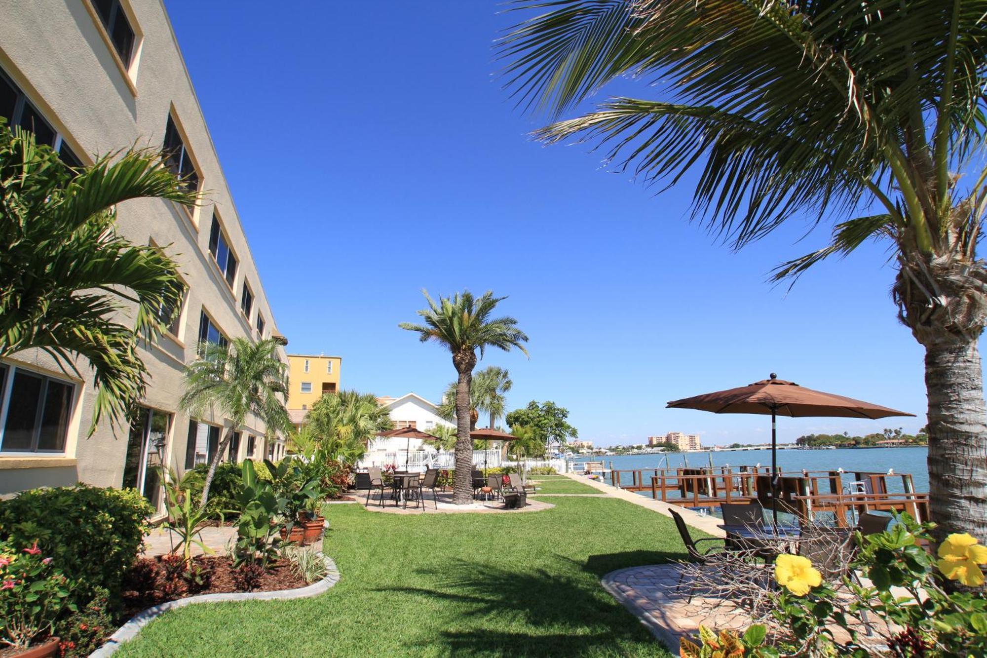 Westwinds Waterfront Resort St. Pete Beach Dış mekan fotoğraf