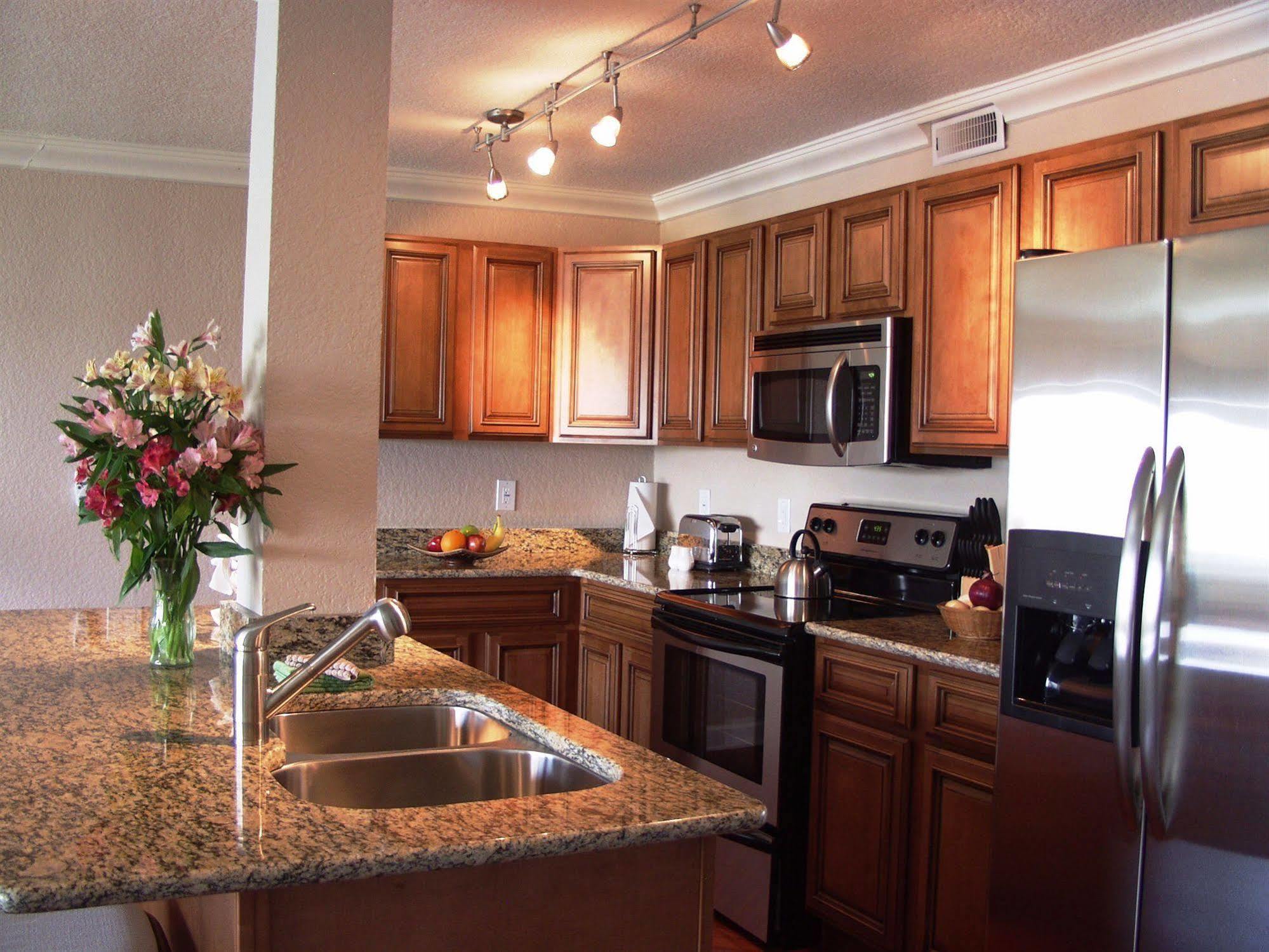 Westwinds Waterfront Resort St. Pete Beach Dış mekan fotoğraf