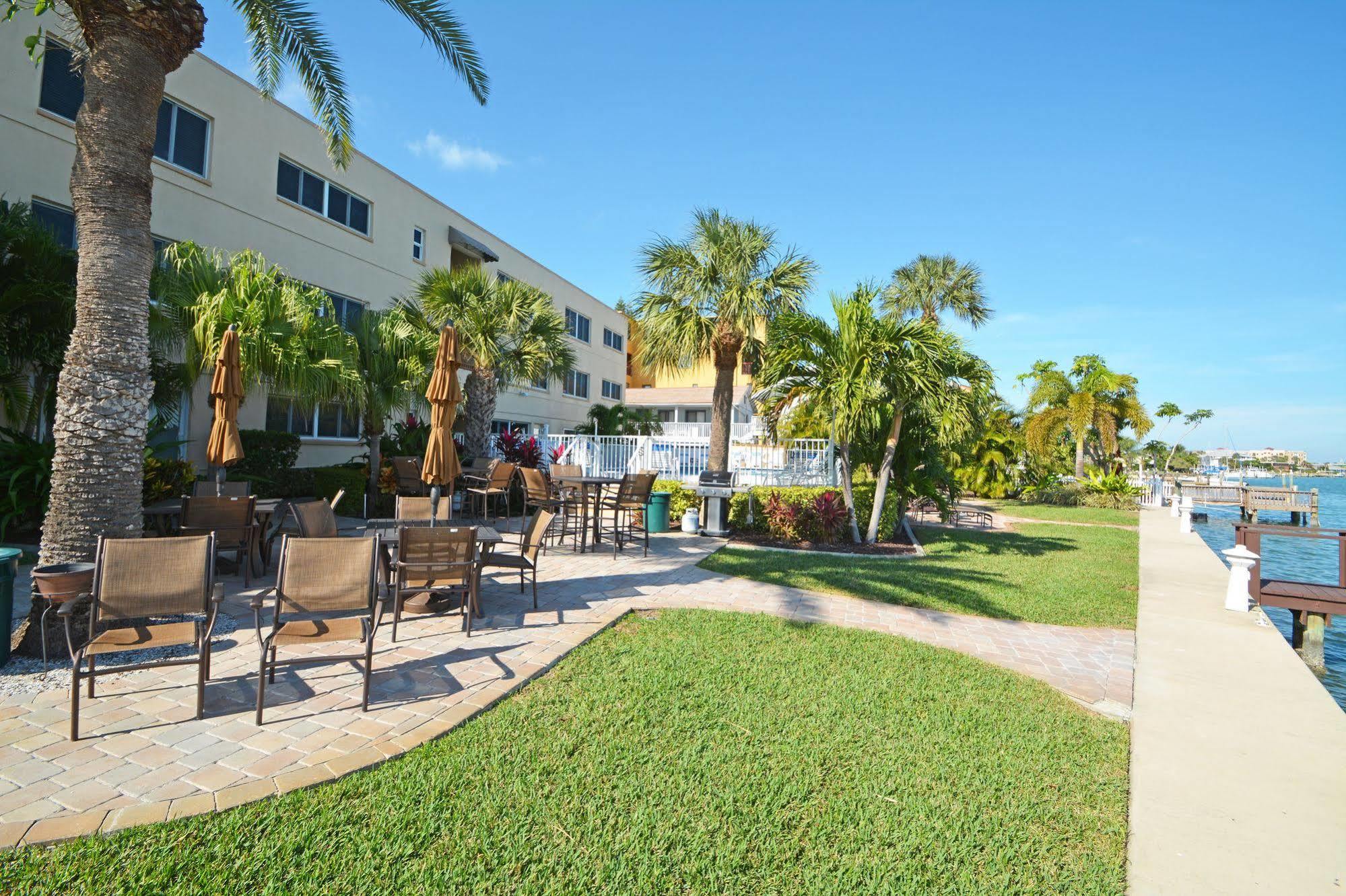 Westwinds Waterfront Resort St. Pete Beach Dış mekan fotoğraf